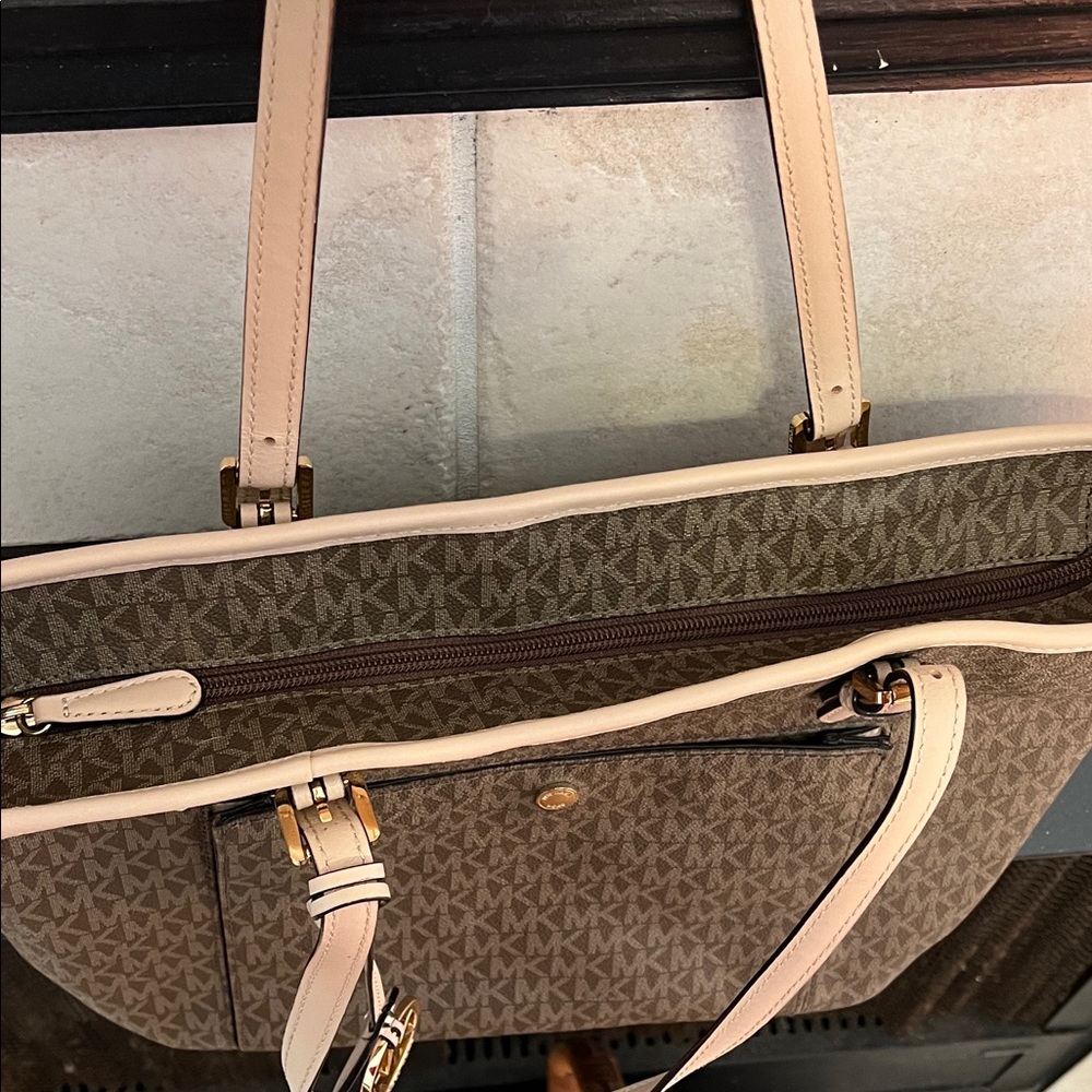 Michael Kors Tan and Brown Signature Tote - Picture 2 of 4